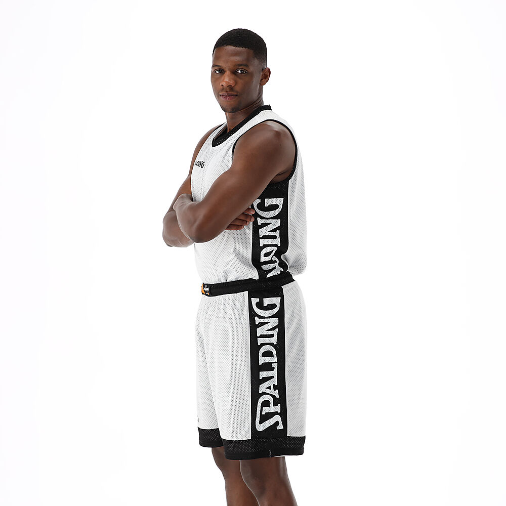 40221207_BKWH_Reversible Tank Top Black-White_onBody 6.jpeg