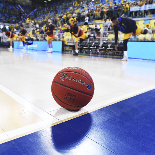 77122Z_EuroCup_Lifestyle 2.jpg