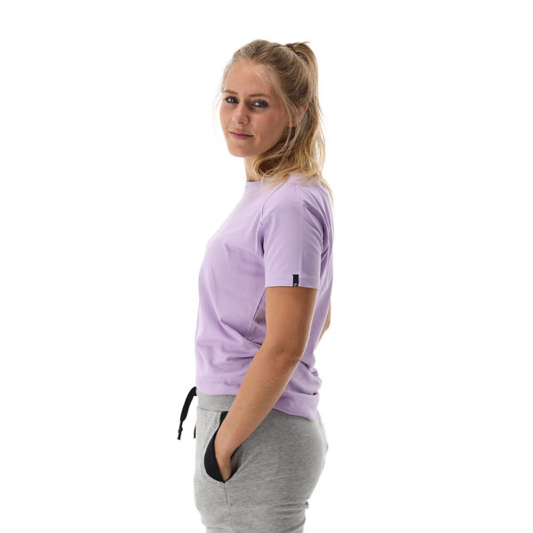 40221630-PUR_Essential Tee Women Purple_onBody 4.jpeg
