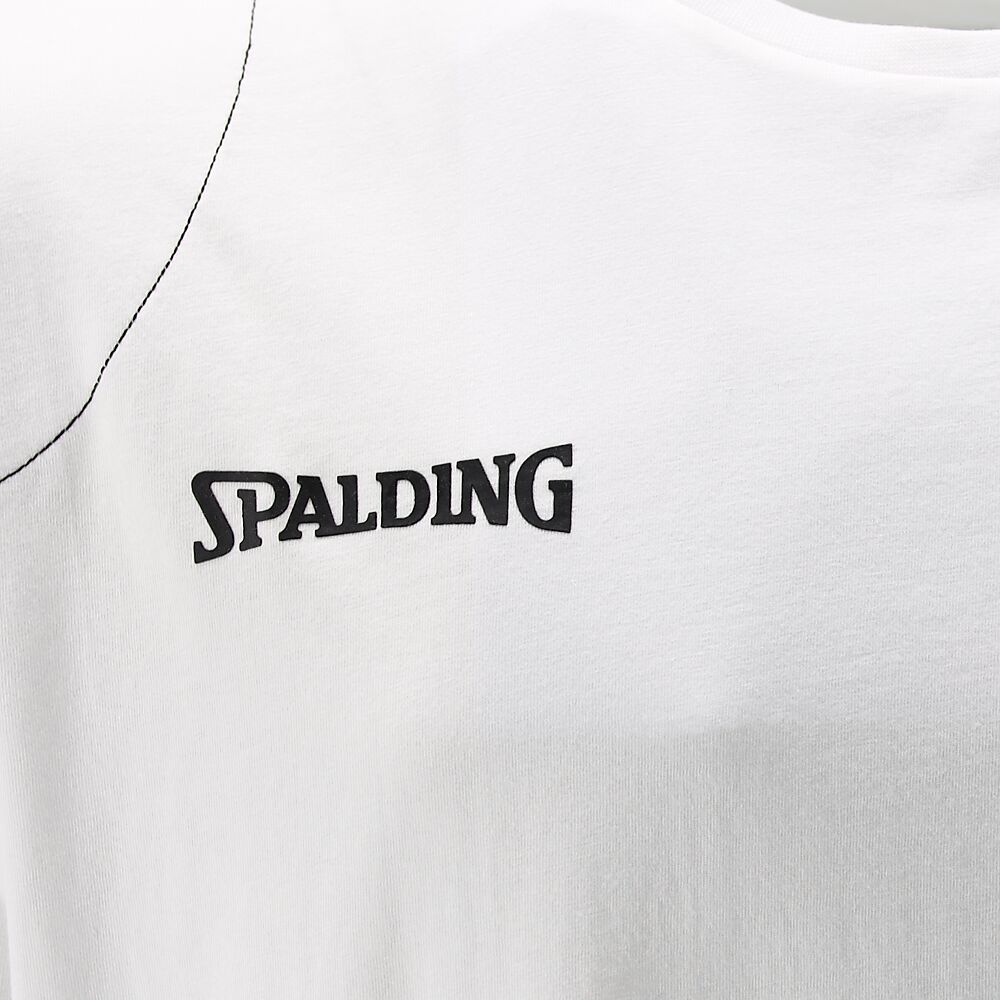 40221629-WH_Essential Tee White_Detail.png