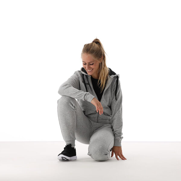 40221512-GM_Flow Hoody Zipper Jacket wmn Grey Melange_onBody 10.jpeg