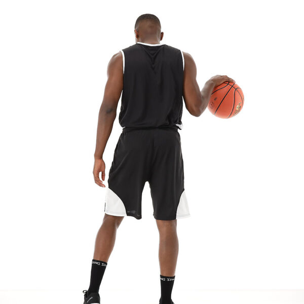 40221001-BKWH_Jam Tank Top Black-White_onBody 3.jpeg