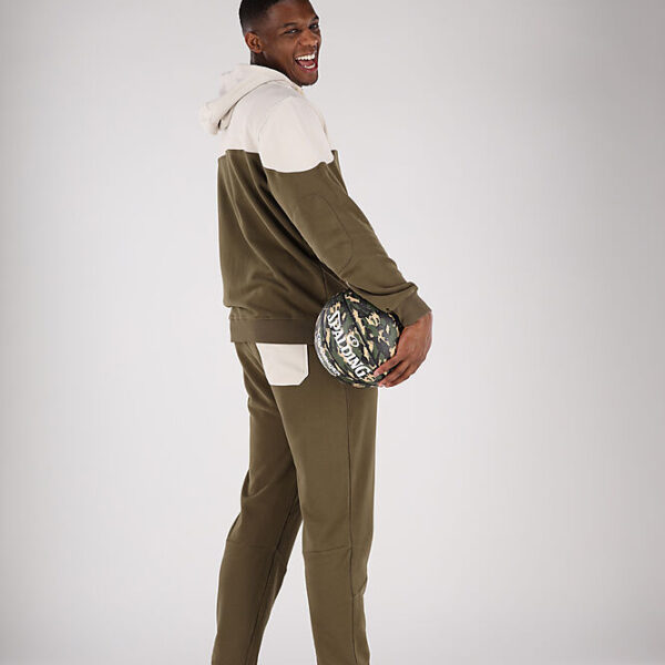 40221811-KHSG_FunkHoodyZipperJacket Khaki-Silver Grey_onBody 5.jpeg