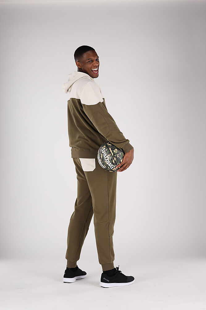 40221811-KHSG_FunkHoodyZipperJacket Khaki-Silver Grey_onBody 5.jpeg