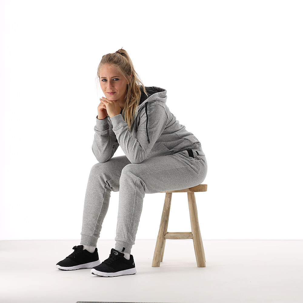 40221512-GM_Flow Hoody Zipper Jacket wmn Grey Melange_onBody 7.jpeg