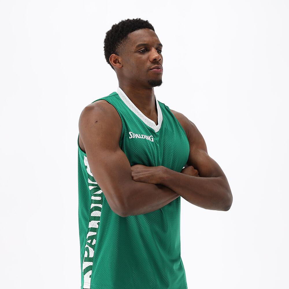 300202504-LAWH_Essential Reversible Shirt Lagoon-White_onBody 3.jpg