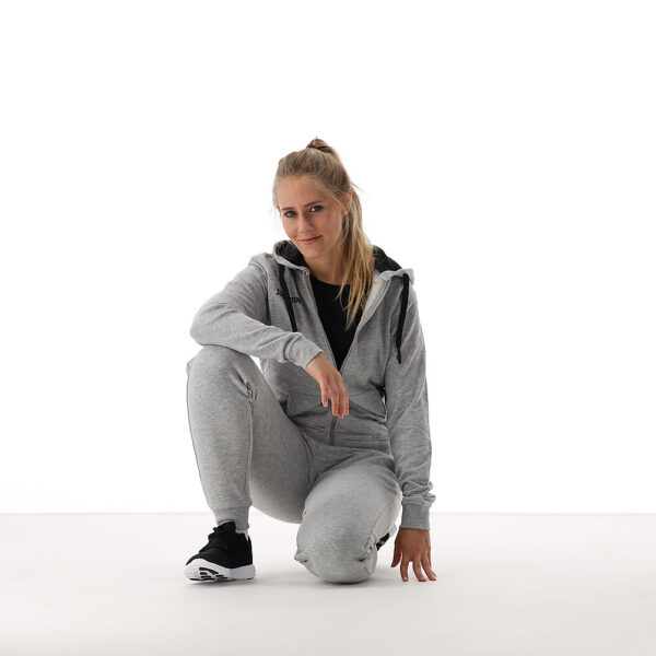 40221512-GM_Flow Hoody Zipper Jacket wmn Grey Melange_onBody 11.jpeg