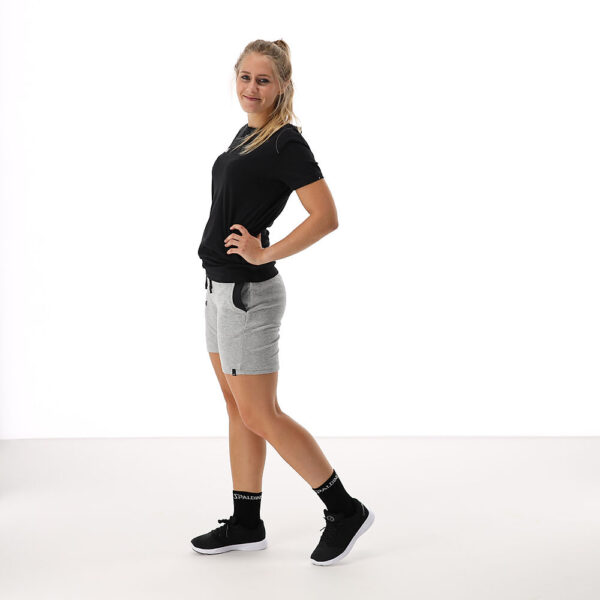 40221524-GM_Flow Shorts wmn Grey Melange_Main.jpeg