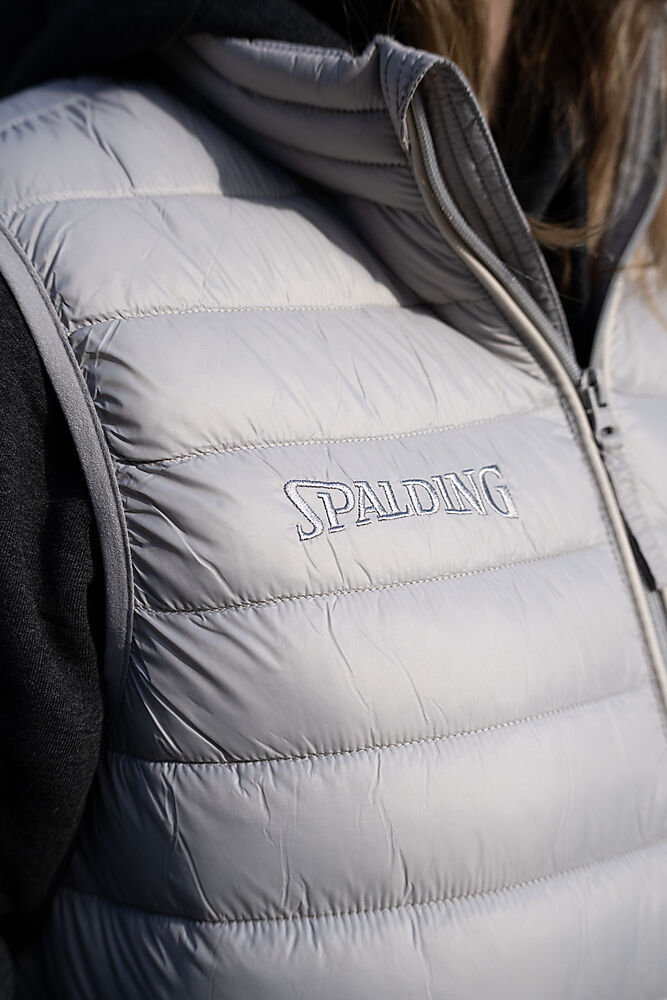 40221937-GR_Padded Vest Grey_Lifestyle.jpeg