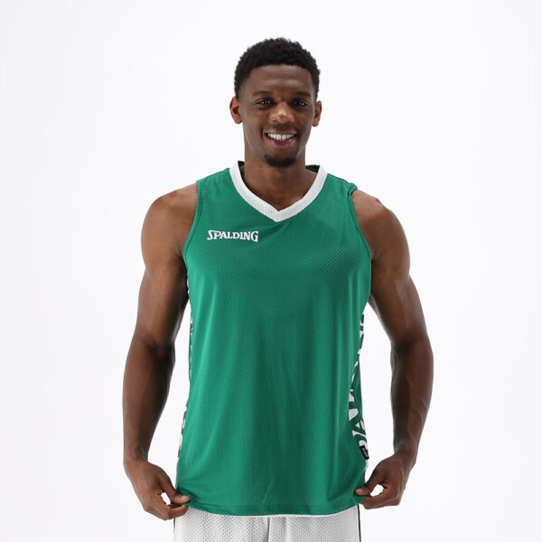 300202504-LAWH_Essential Reversible Shirt Lagoon-White_onBody 1.jpg