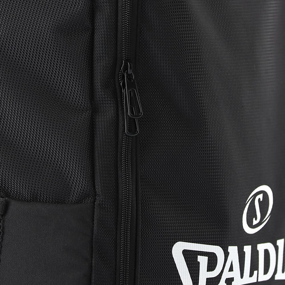 40222104-BKWH_Team Backpack 50L Black-White_Detail.png