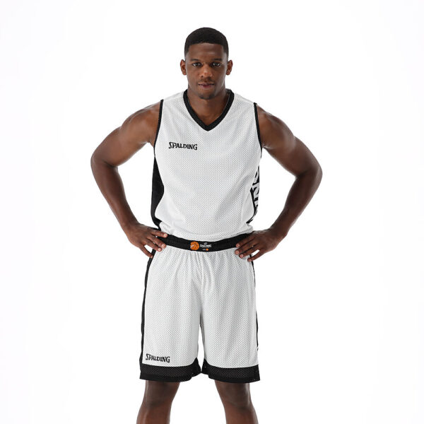 40221207_BKWH_Reversible Tank Top Black-White_onBody 12.jpeg