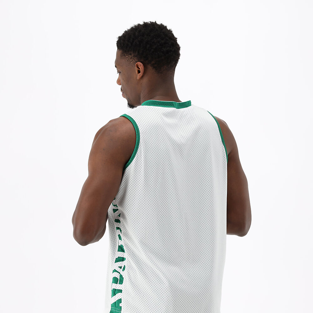 300202504-LAWH_Essential Reversible Shirt Lagoon-White_onBody 4.jpg