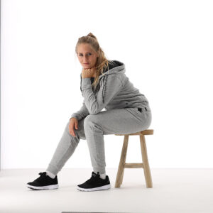 40221512-GM_Flow Hoody Zipper Jacket wmn Grey Melange_onBody 8.jpeg