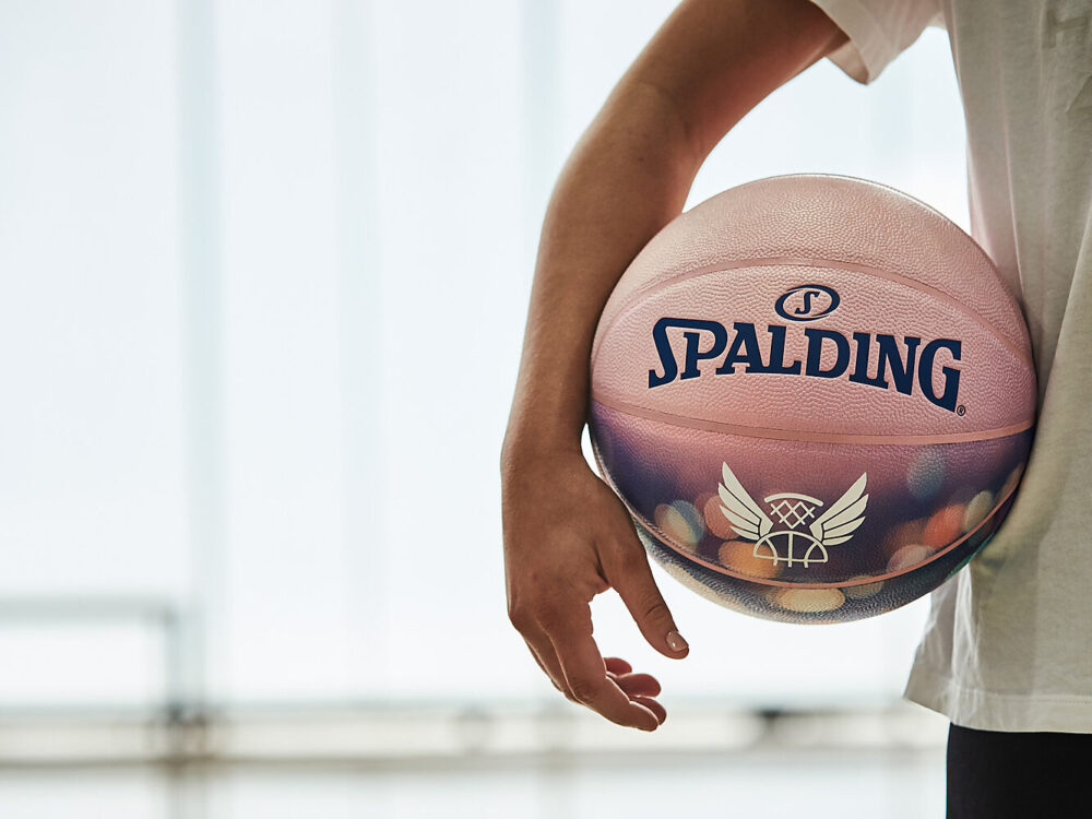 84572Z_Flight Nightfall_Lifestyle 2.jpeg