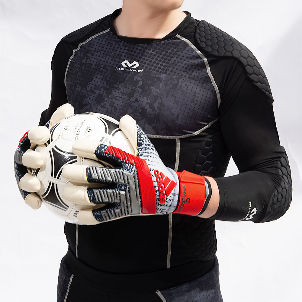 7739R-BKCM_HEX Goalkeeper Shirt Black Camo_Lifestyle.jpg