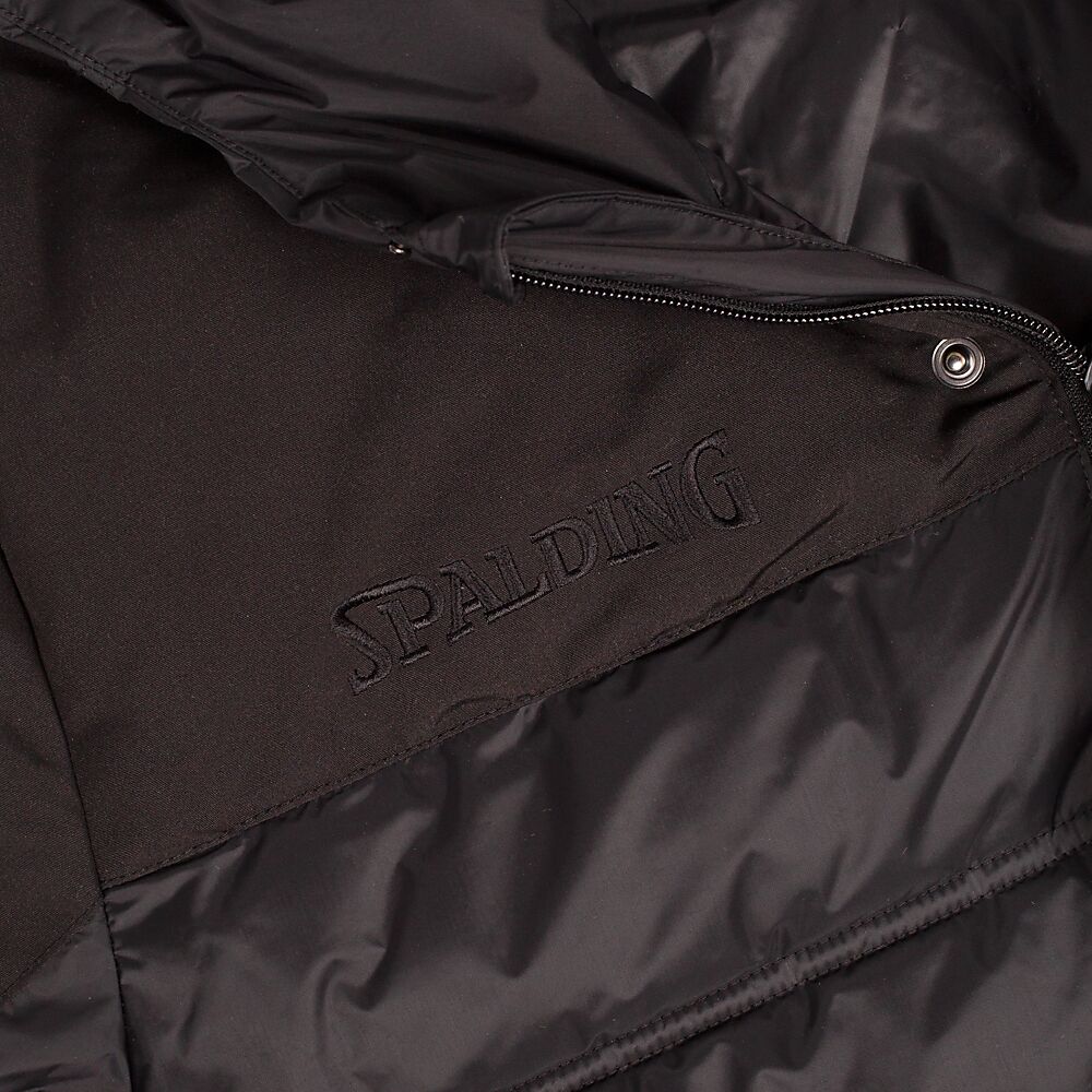 40221938-BK_Parka-Detail-03.png