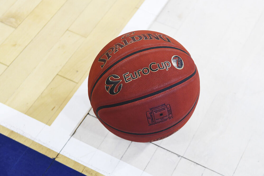77122Z_EuroCup_Lifestyle 1.jpg
