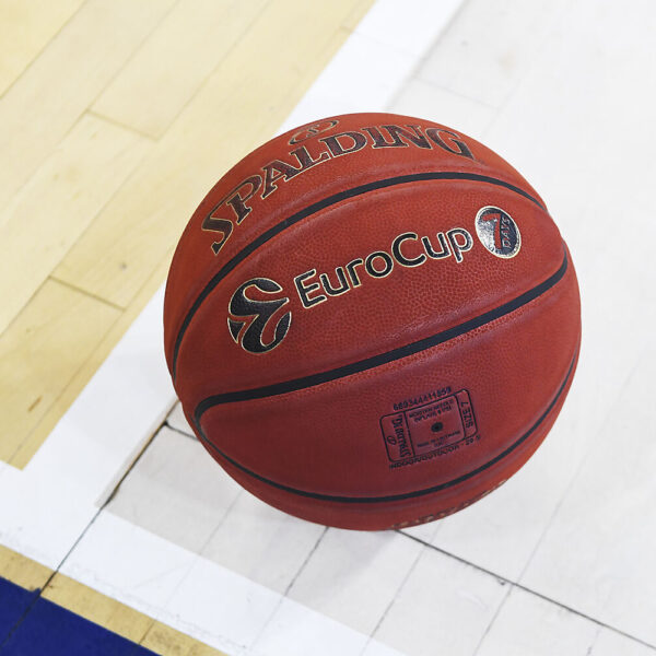 77122Z_EuroCup_Lifestyle 1.jpg
