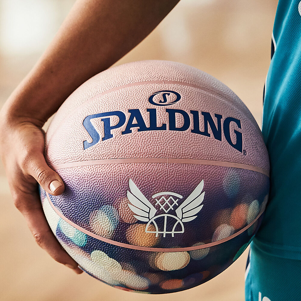 84572Z_Flight Nightfall_Lifestyle 1.jpeg