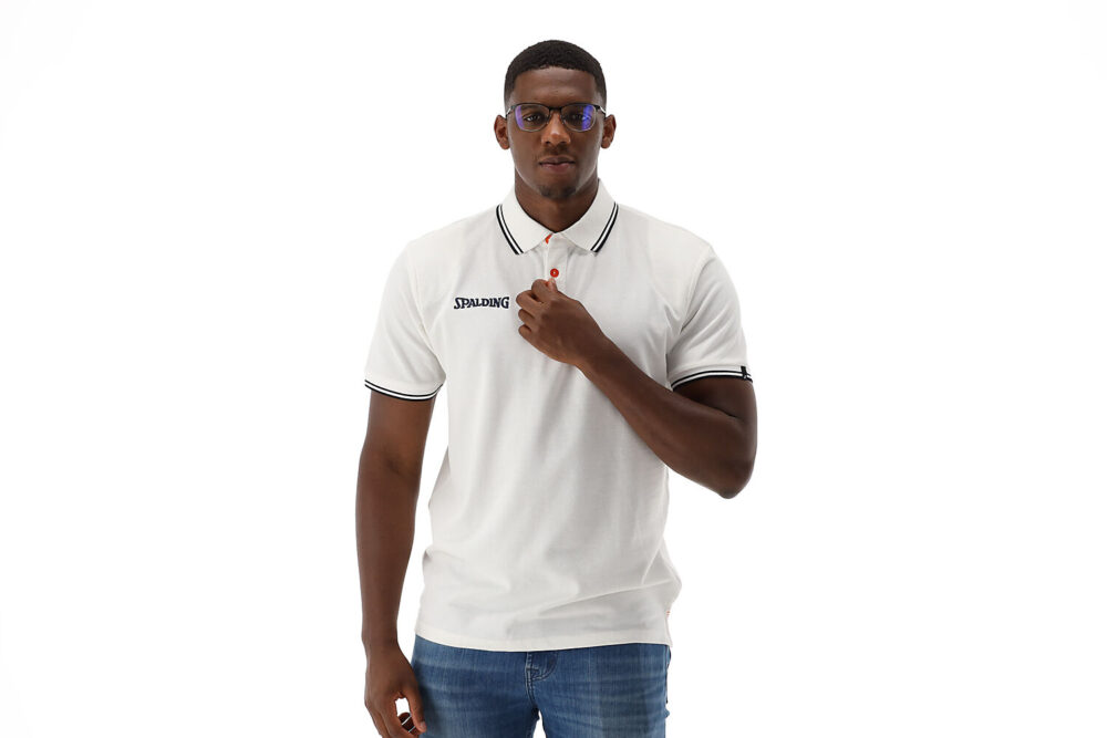 40221632-WHNY_Essential Polo White-Navy_onBody 3.jpeg