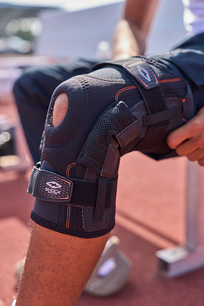 875-BK_Ultra Knee Support With Bilateral Hinges Black_Lifestyle.jpg