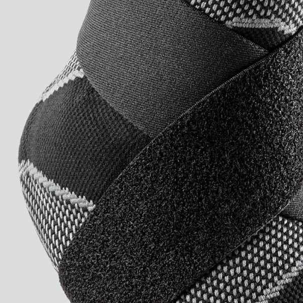 5122R-BK_Ankle Sleeve 4-Way Elastic With Figure-8 Straps Black_Detail 3.jpg