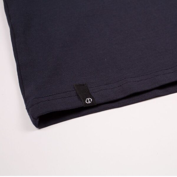 40221714-NYSK_Fast Hooded Longsleeve Navy-Skidiver_Detail 2.png