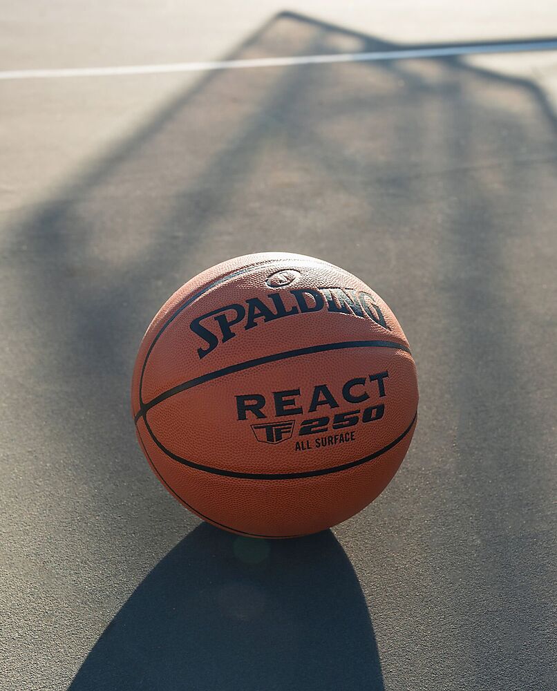 76801Z_React TF-250_onCourt 2.jpg