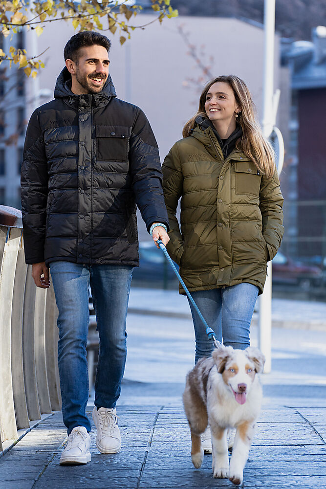 40221938-KH_Parka Khaki_Lifestyle 2.jpeg