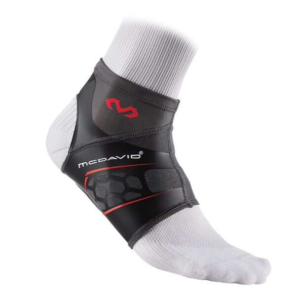 4101R-Ri-BK_Elite Runners Therapy Plantar Fasciitis Sleeve Right Black_Main.png