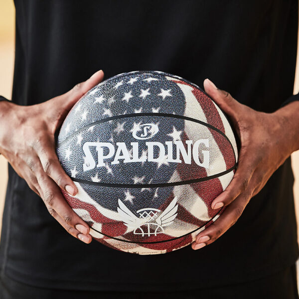 76909Z_Trend Stars Stripes_Lifestyle.jpeg