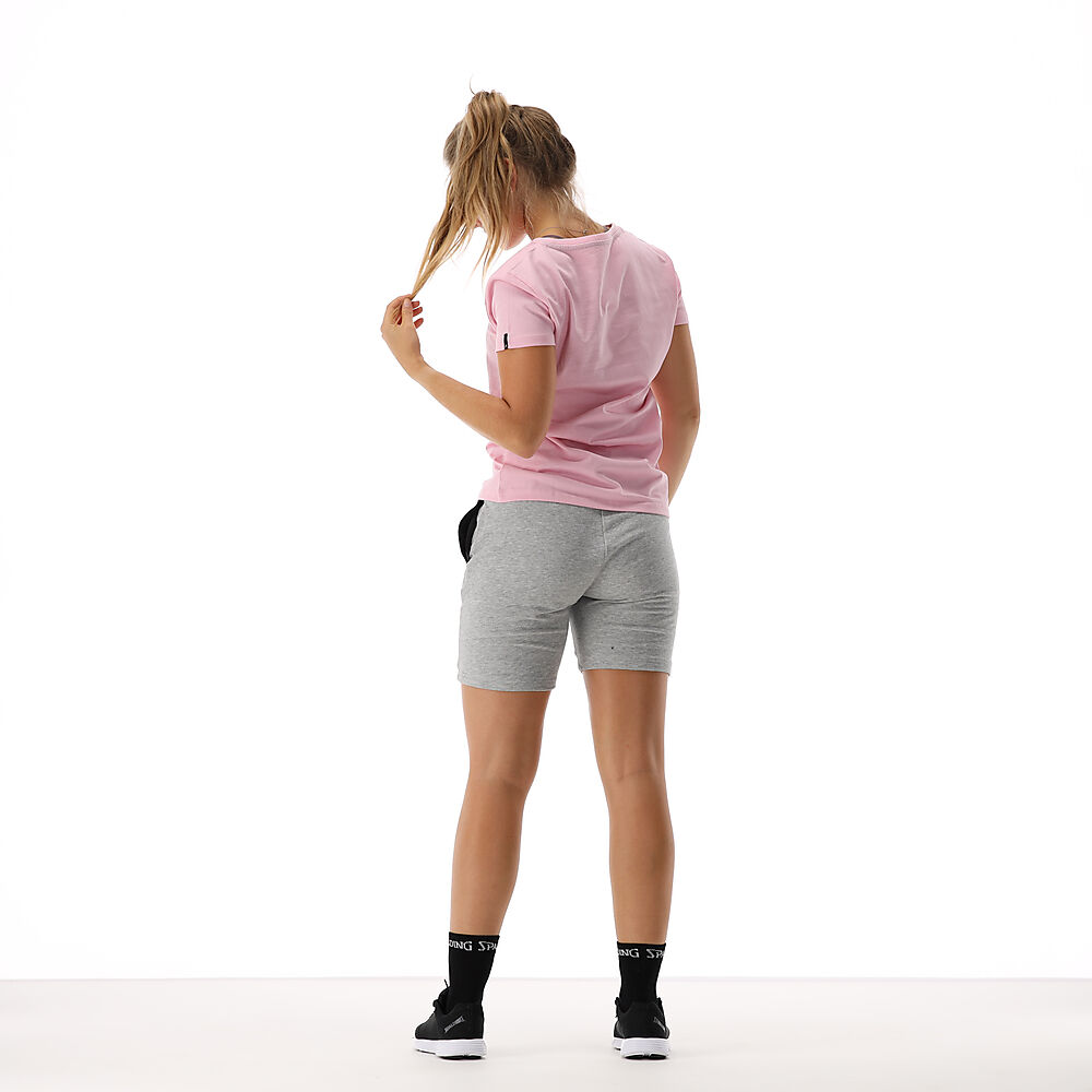 40221630-OP_Essential Tee wmn Pink_onBody.jpeg