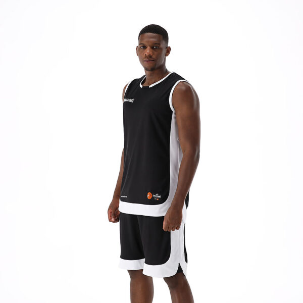 40221107-BKWH_Hustle Tank Top Black-White_onBody 4.jpeg