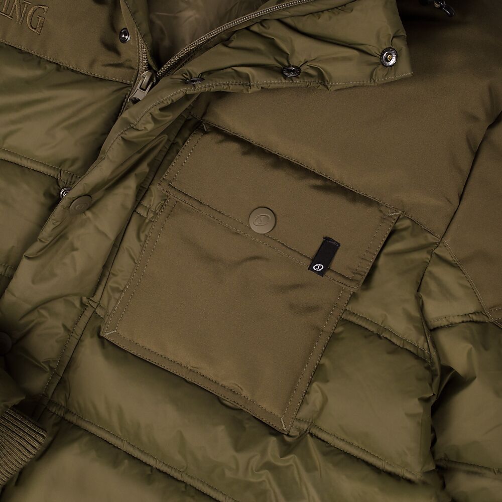 40221938-KH_Parka-Detail-01.png