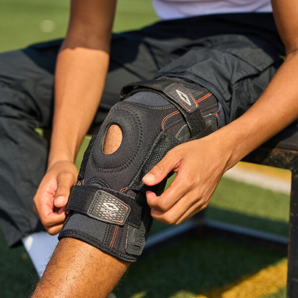 875-BK_Ultra Knee Support With Bilateral Hinges Black_Lifestyle 3.jpg