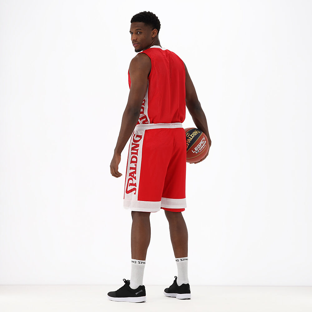 40221207_RDWH_Reversible Tank Top Red-White_onBody 9.jpg