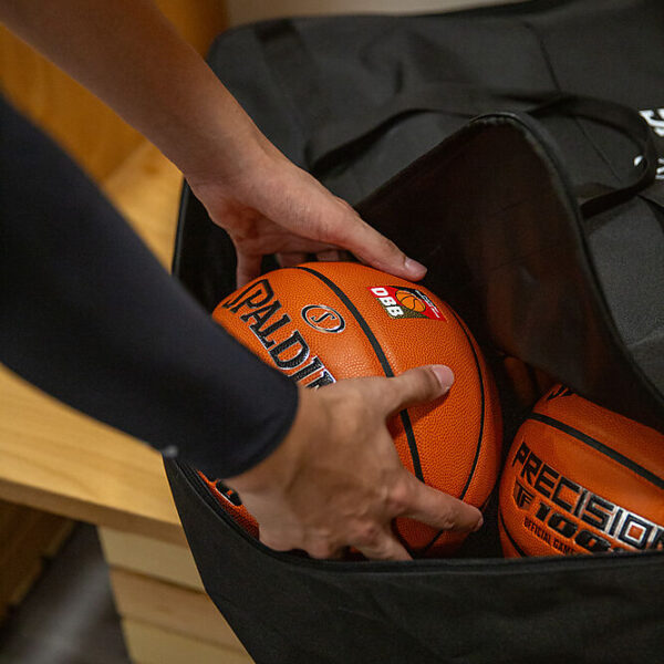 77214Z_Precision TF-1000 DBB_Lifestyle 3.jpg