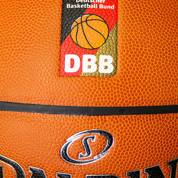 77214Z_Precision TF-1000 DBB_Lifestyle 6.jpg