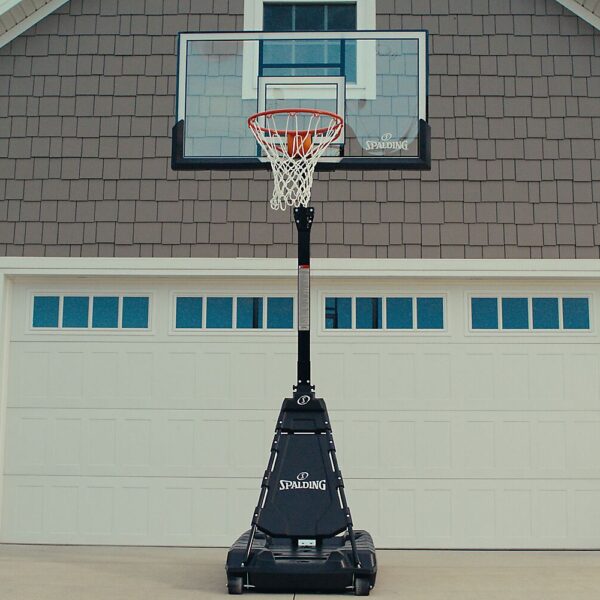 6E2011CN_Momentous 54inch_Lifestyle 11.jpg