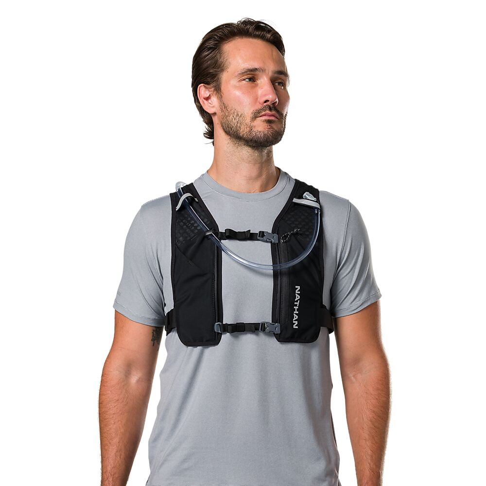 30750N-00010_Quick Start 3.0 6L Black-Reflective Silver_onBody.png