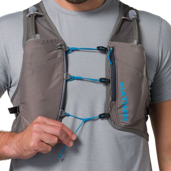30730N-80222_Pinnacle Breeze 4L Charcoal-Electric Blue_onBody 4.png