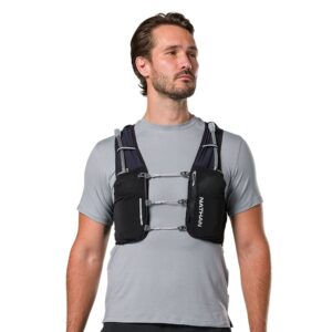 30690N-00010_Pinnacle Pro 6L Black-Reflective Silver_onBody.png