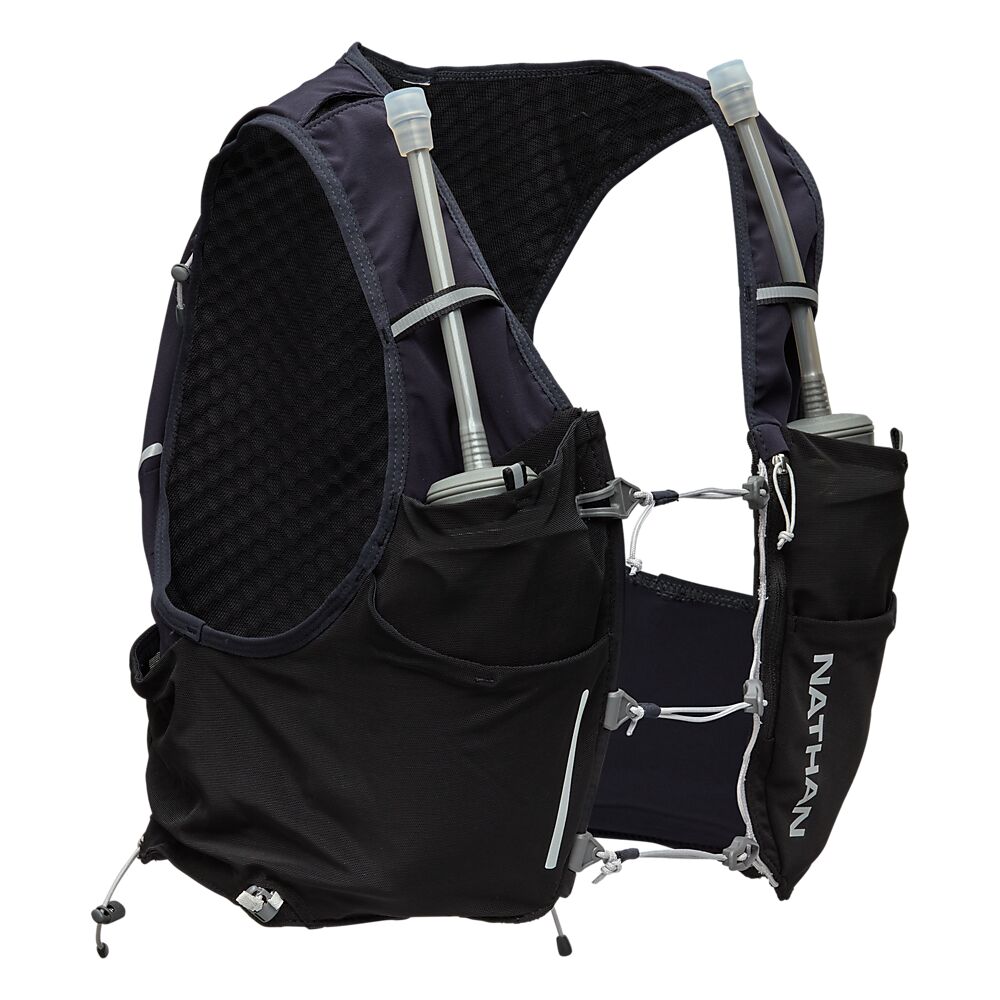 30690N-00010_Pinnacle Pro 6L Black-Reflective Silver_Front.png