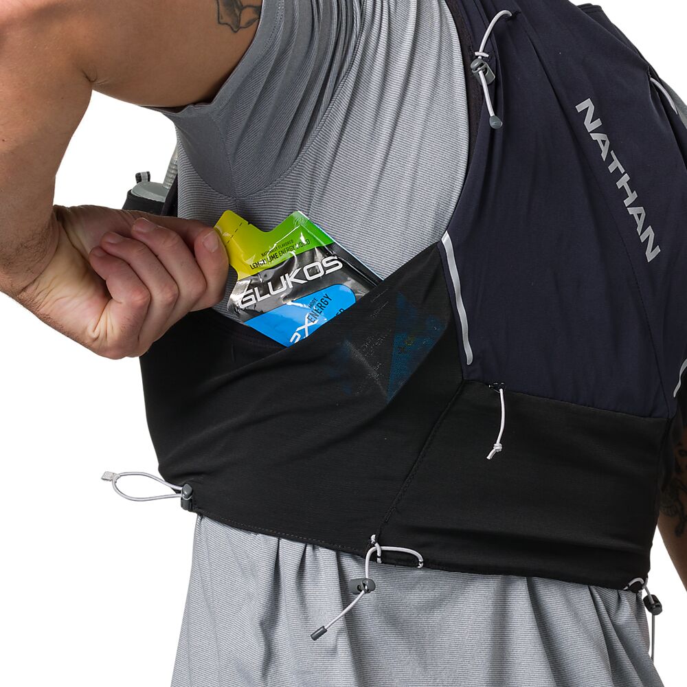 30690N-00010_Pinnacle Pro 6L Black-Reflective Silver_onBody 3.png