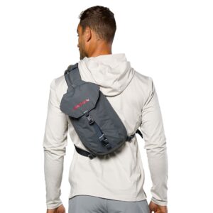 30450N-80150_Run Sling 6L Charcoal-Ribbon Red_onBody 5.png