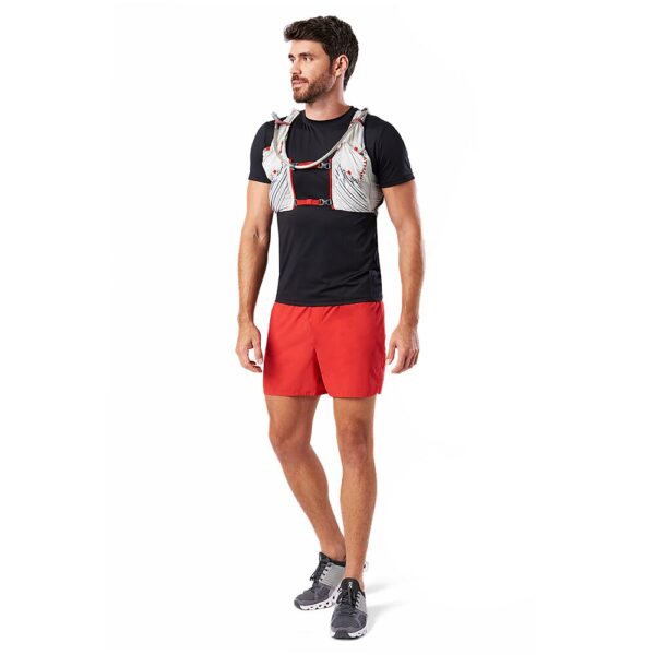 40240N-60290_Pinnacle 12 Vapor Grey-Ribbon Red_onBody 3.png