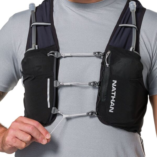 30690N-00010_Pinnacle Pro 6L Black-Reflective Silver_onBody 5.png