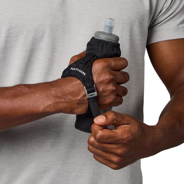 71040N-00320_Hypernight Pinnacle 14 oz Soft Flask Black-Hex Print_onBody 4.png