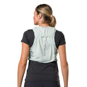 30890N-50215_Wm's Pinnacle Breeze 4L Surf Spray-Reflective Silver_onBody 2.png